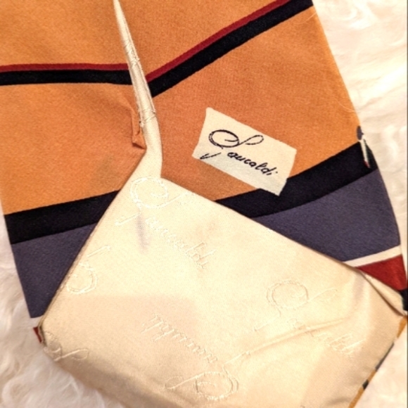 Vintage Italian Silk Iconic Graphic Art Ties - Picture 9 of 12